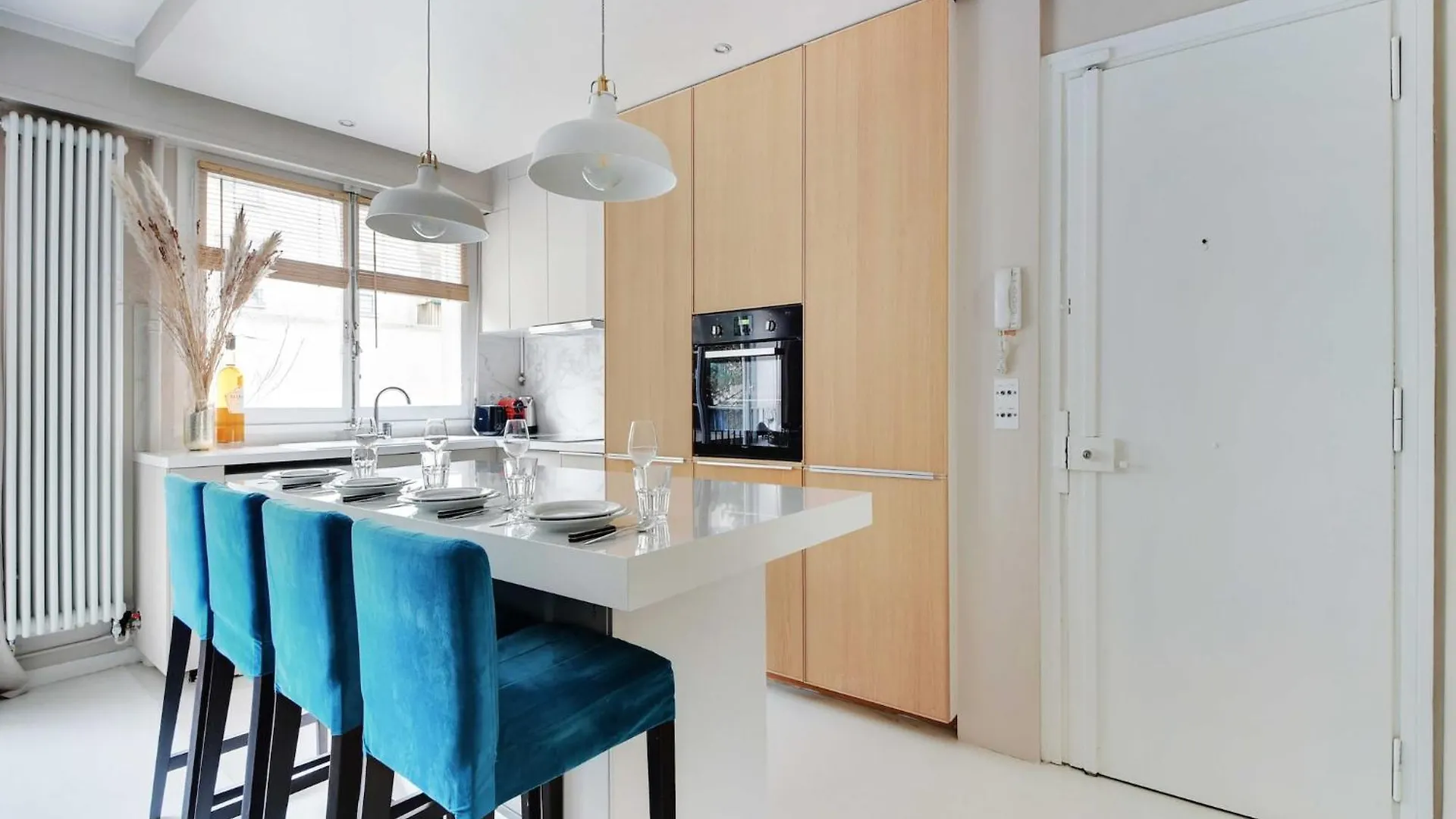 Super Flat Near Grands Boulevards - Mobility Lease Paris France
